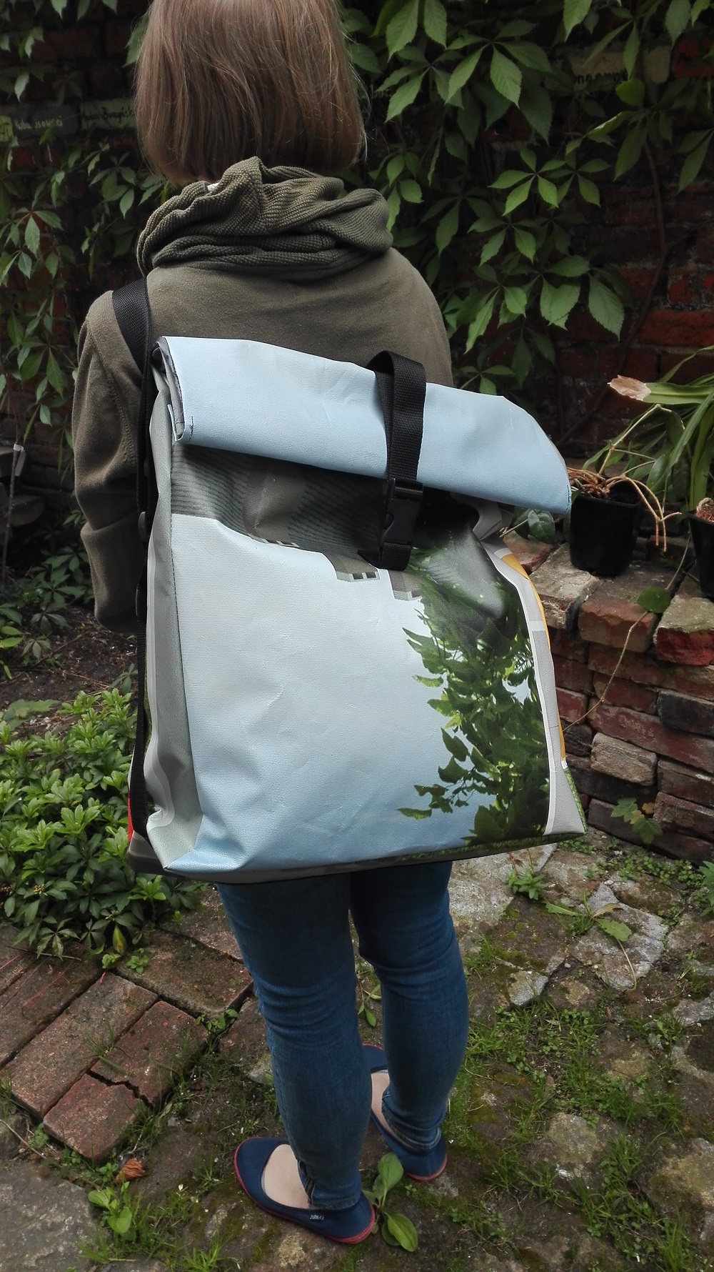 Kurierka - zblizenie na produkt