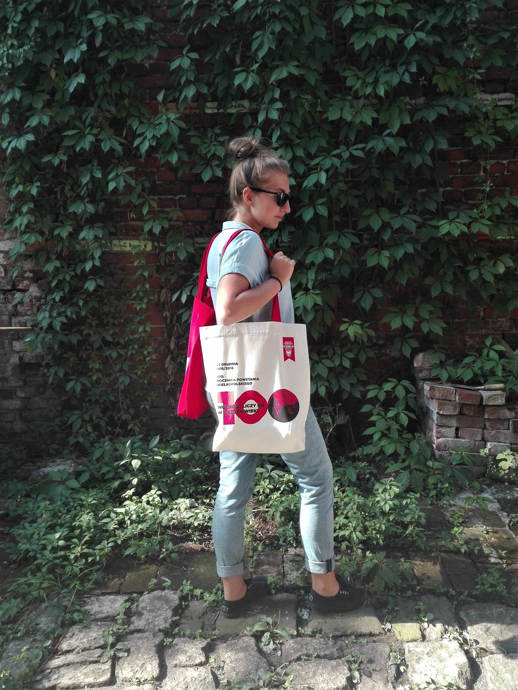 Naturalna torba zakupowa upamiętniająca rocznicę wybuchu Powstania Wielkopolskiego