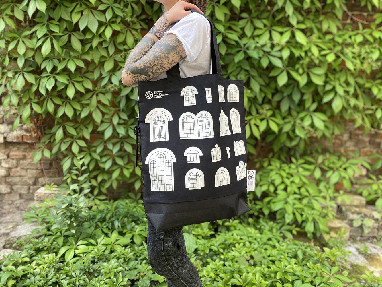 CSW Łaźnia wersja czarna - zdjęcie na modelce