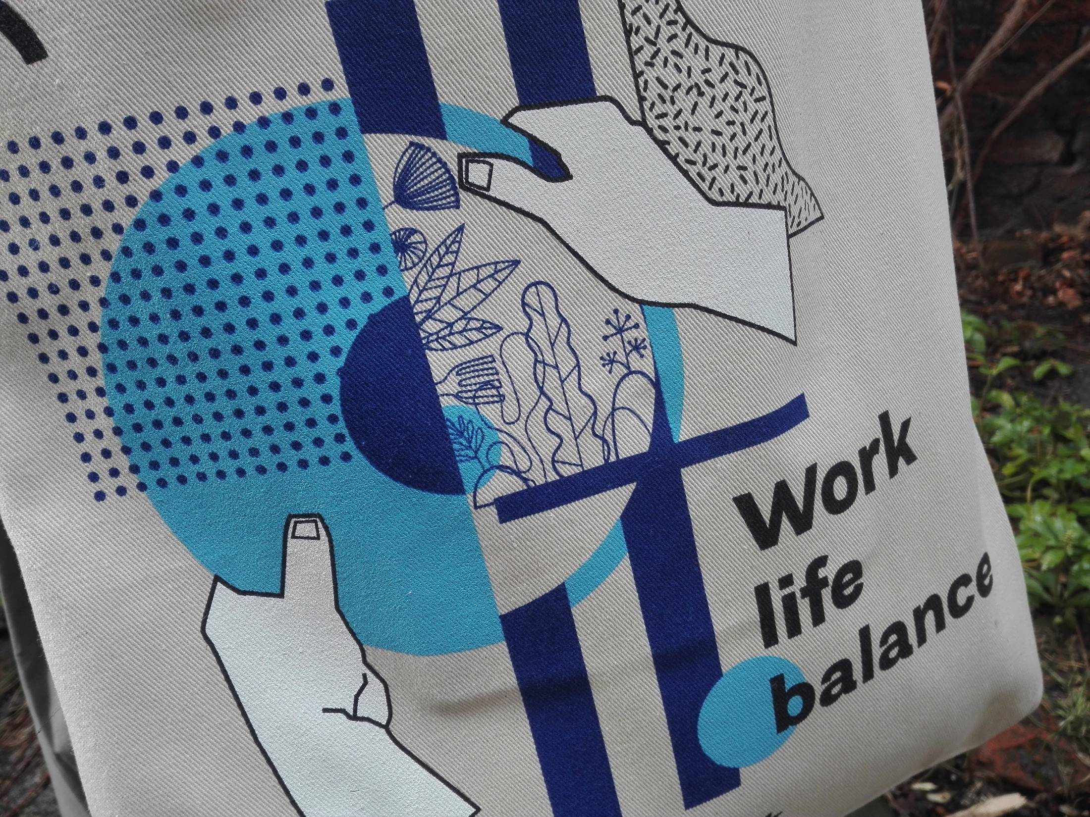 Homebook - Work life balance - zbliżenie na nadruk